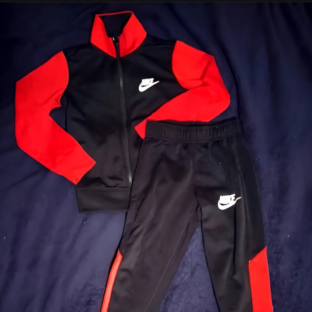 Nike Boys 4t-5t